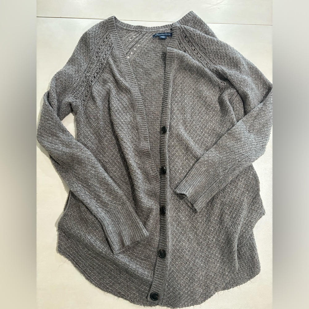 American Eagle Cardigan